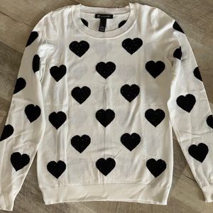 INC lightweight sweater. 🖤🤍🖤🤍